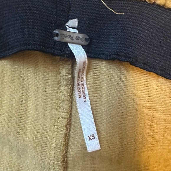 Free People Yellow Velvet Flare High Rise Pull On Pants Size XS - Picture 8 of 10